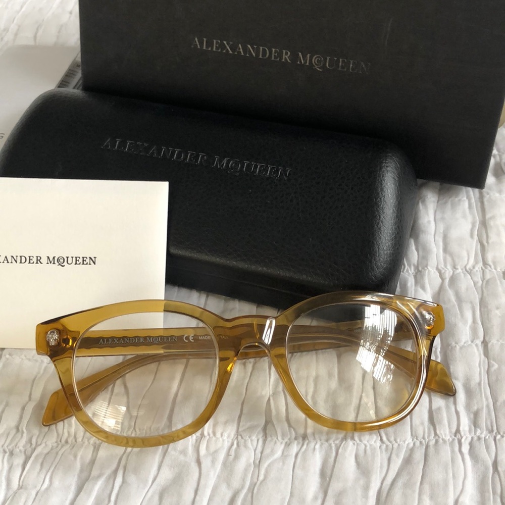 Alexander McQueen AM0027O Unisex Glasses